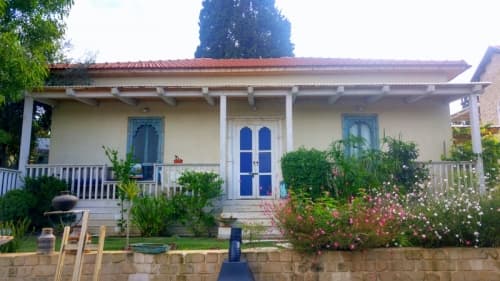 לוגו של לילות בראשית | צימר במרכז